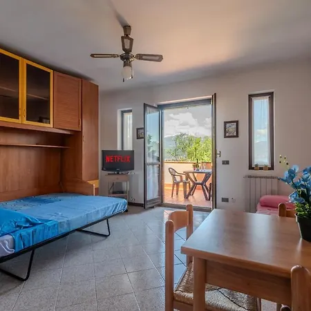 And Islands View - Parking, Wi-fi And Netflix ستريزا